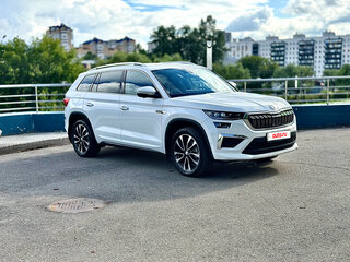 2022 Skoda Kodiaq I Рестайлинг, белый, 4200000 рублей, вид 5