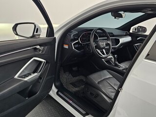 2022 Audi Q3 35 TDI II (F3), белый, 3404070 рублей, вид 5