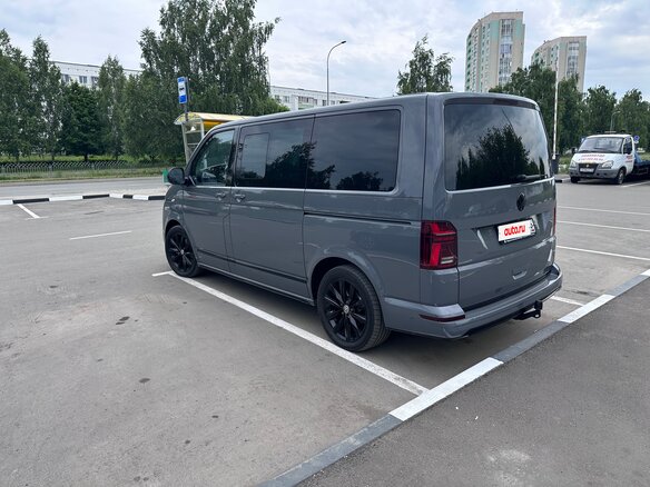 2022 Volkswagen Multivan T6 Рестайлинг, серый, 7160000 рублей - вид 3