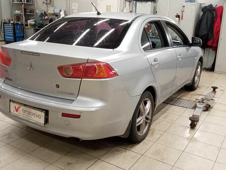 2008 Mitsubishi Lancer X, серебристый, 395000 рублей, вид 3