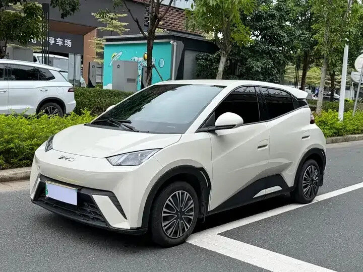 Открыть фотографии: BYD Seagull I