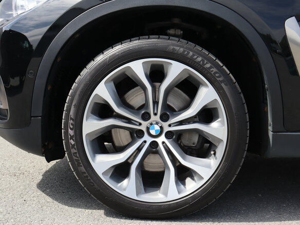 2015 BMW X6 50i II (F16), чёрный - вид 9