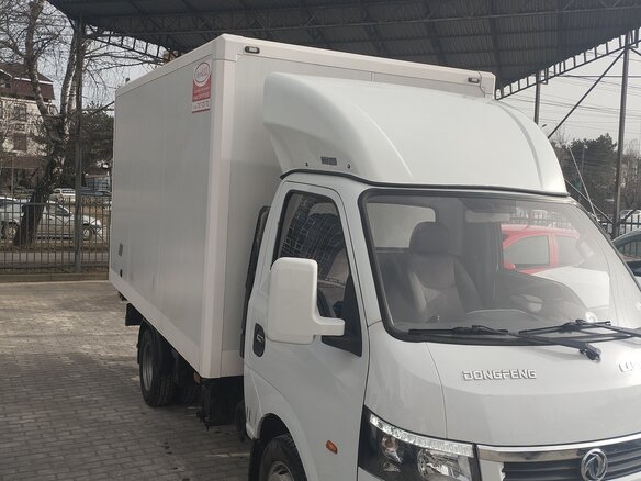 2023 Dongfeng Captain-T, белый, 1650000 рублей - вид 1
