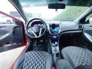 2012 Hyundai Solaris I, красный, 600000 рублей, вид 5