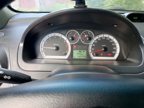 2011 Chevrolet Aveo I Рестайлинг, серебристый - вид 12