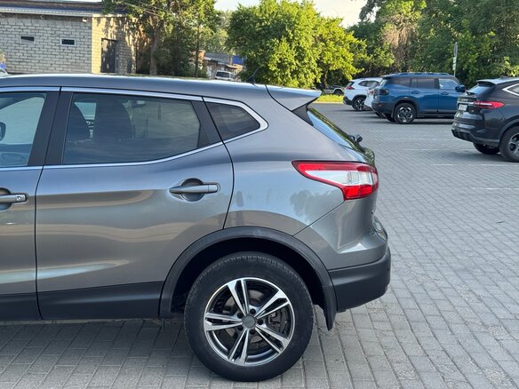 2015 Nissan Qashqai II, серый, 860000 рублей - вид 7