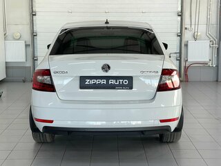 2018 Skoda Octavia III (A7) Рестайлинг, белый, 1919000 рублей, вид 5