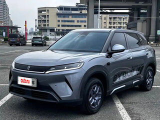 2026 BYD Yuan Up 45.12 kWh, серый, 1690099 рублей, вид 3
