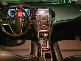 2014 Opel Astra J Рестайлинг, серый, 850000 рублей, вид 4