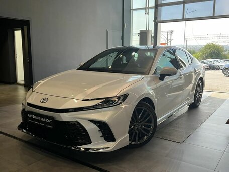 Toyota Camry IX (XV80) China Market