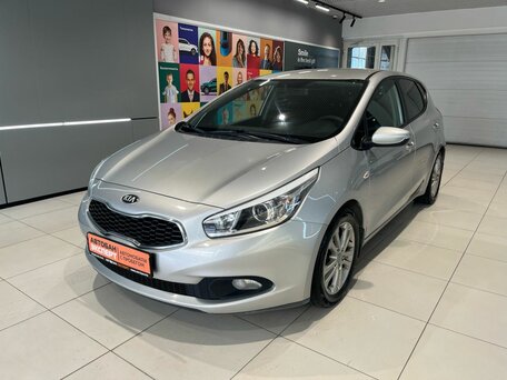 Kia Ceed II