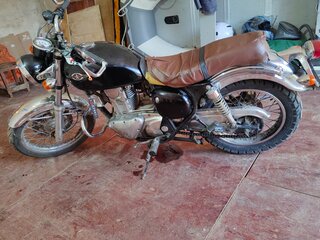Kawasaki BJ250 Estrella