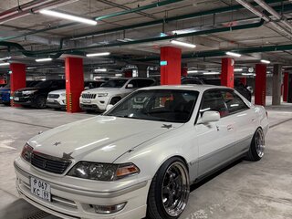 1998 Toyota Mark II VIII (X100), белый, 1650000 рублей, вид 2