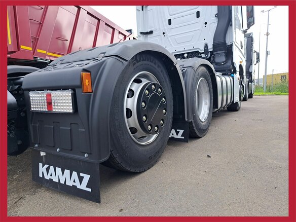 2026 КамАЗ 65659, белый - вид 4
