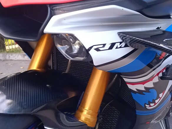 2016 Yamaha YZF-R1, голубой, 1650000 рублей - вид 8