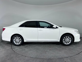 2012 Toyota Camry VII (XV50), белый, 1399000 рублей, вид 4