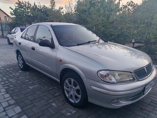 2001 Nissan Sunny N16, серебристый, 370000 рублей, вид 3
