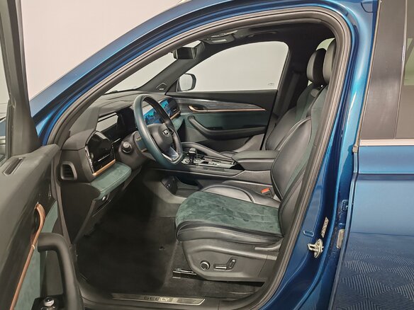 2023 Geely Monjaro I, синий, 2839000 рублей - вид 11