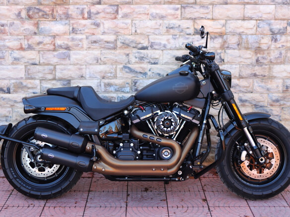 2017 Harley-Davidson Fat Bob, чёрный, 1610000 рублей
