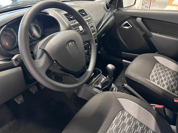 2026 Lada (ВАЗ) Granta Cross I Рестайлинг, красный, 1246000 рублей - вид 8
