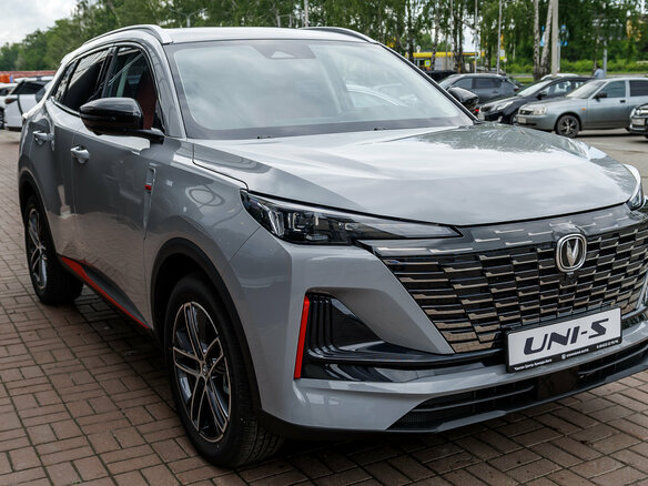 2026 Changan UNI-S I, серый, 4099900 рублей - вид 2