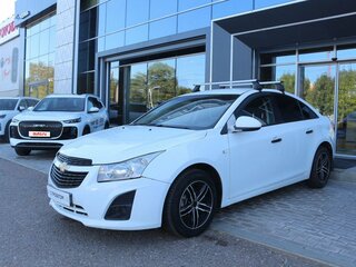2013 Chevrolet Cruze I Рестайлинг, белый, 430000 рублей, вид 1