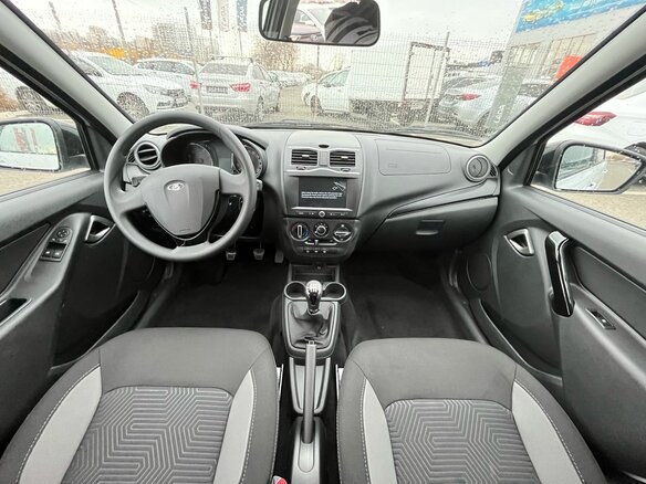 2026 Lada (ВАЗ) Granta I Рестайлинг, белый - вид 8
