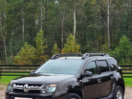 2016 Renault Duster I Рестайлинг, коричневый, 870000 рублей, вид 1