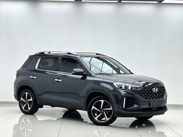 2022 Hyundai ix35 II Рестайлинг, чёрный, 1510000 рублей - вид 2