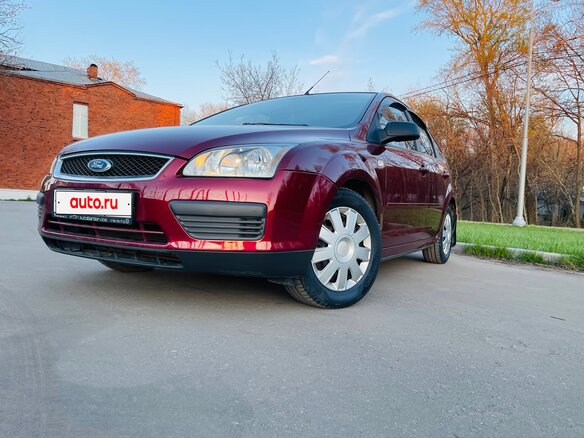 2006 Ford Focus II, красный, 680000 рублей