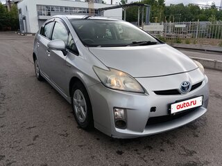 2009 Toyota Prius III (XW30), серый, 839000 рублей, вид 3