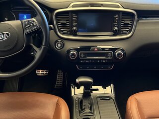 2018 Kia Sorento III Prime Рестайлинг, серый, 3150000 рублей, вид 4