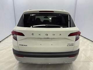 2022 Skoda Karoq DSG7 I, белый, 1960000 рублей, вид 5