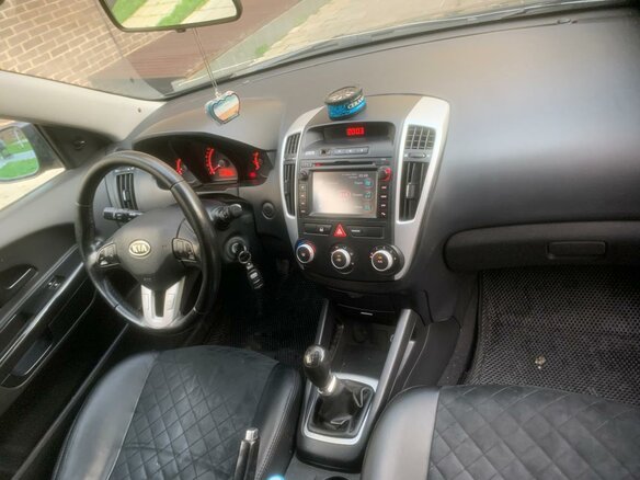 2011 Kia Ceed I Рестайлинг, чёрный, 550000 рублей - вид 14