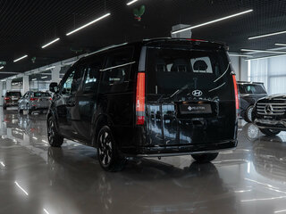 2026 Hyundai Staria I Рестайлинг, чёрный, 7300000 рублей, вид 4