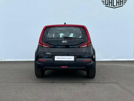 2020 Kia Soul III, чёрный, 1710000 рублей, вид 3