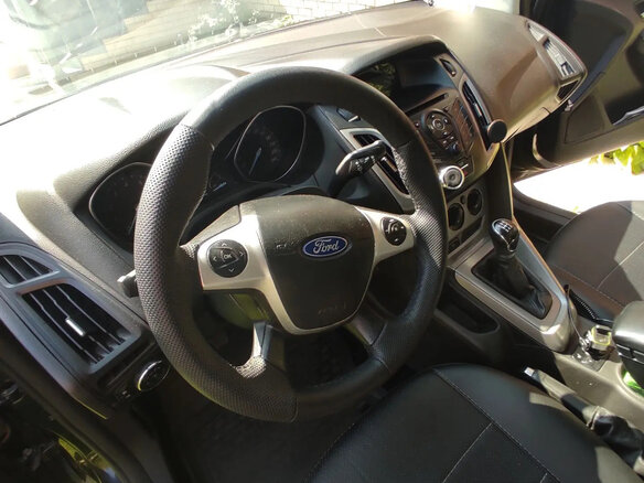 2012 Ford Focus III, чёрный, 600000 рублей - вид 9