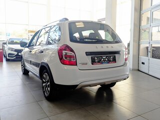 2026 Lada (ВАЗ) Granta Cross I Рестайлинг, белый, 1247900 рублей, вид 2