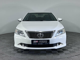 2012 Toyota Camry VII (XV50), белый, 1399000 рублей, вид 2