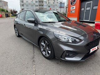 2020 Ford Focus IV, серый, 1350000 рублей, вид 3
