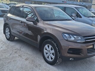 2011 Volkswagen Touareg II, коричневый, 1849999 рублей, вид 4