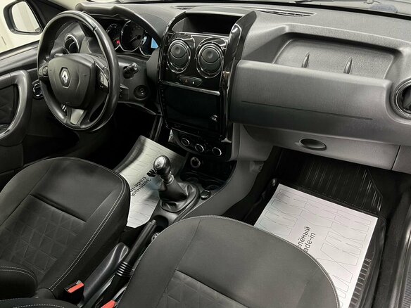 2016 Renault Duster I Рестайлинг, белый, 1490000 рублей - вид 12