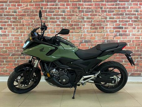 2026 Honda NC 750X, зелёный, 1600000 рублей, вид 1
