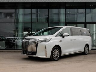 2026 Wey 80 Business Lounge 44.28 kWh, белый, 8799000 рублей, вид 2