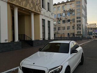2015 Mercedes-Benz C-Класс 180 IV (W205), белый, 1720000 рублей, вид 3