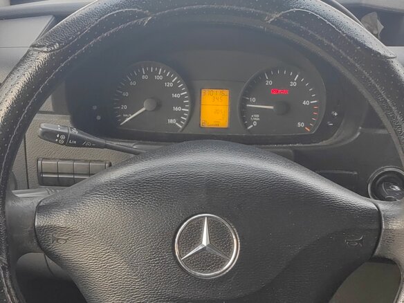 2010 Mercedes-Benz Sprinter, белый, 2450000 рублей - вид 4