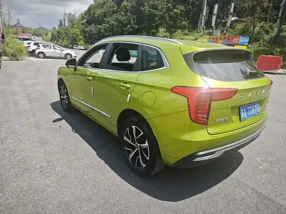 2022 Haval Jolion I, жёлтый - вид 3