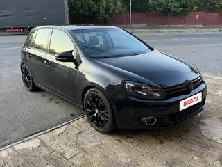 2012 Volkswagen Golf VI, чёрный, 820000 рублей, вид 1