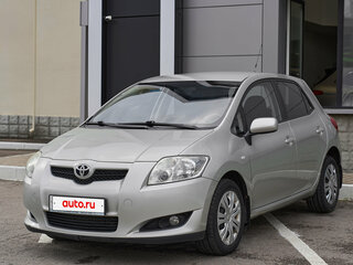 2008 Toyota Auris I, серебристый, 650000 рублей, вид 1