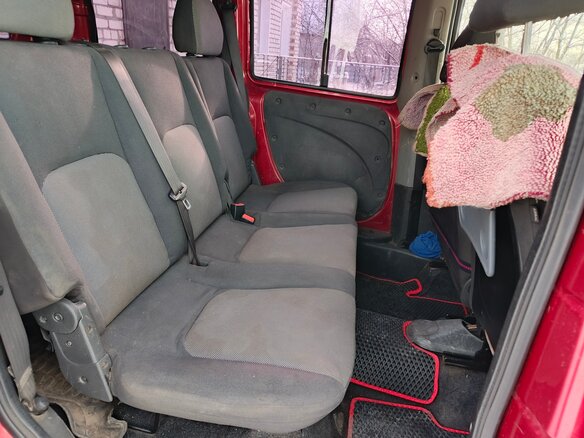 2011 Fiat Doblo I Рестайлинг, пурпурный, 420000 рублей - вид 11